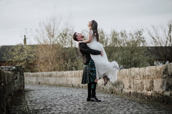 Wedding photographer Edinburgh