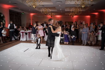 Wedding photographer Edinburgh