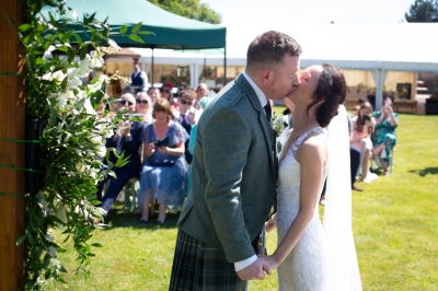 A Sunny Garden Wedding at Seton Gardens | Natalie & Sean | Kris Soul Photography