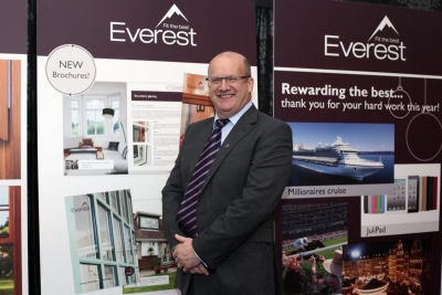 Everest012456d70f81ad451