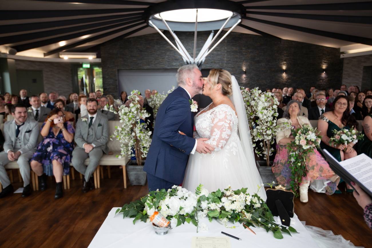 wedding photography the Vu, Edinburgh
